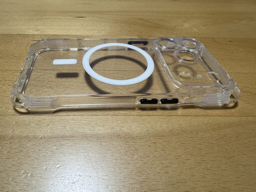 iPhone17 Proのケースを買いました。